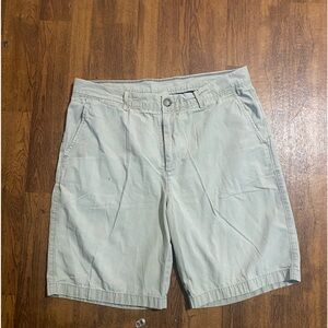 Johnnie -O Men's Light Gray Shorts